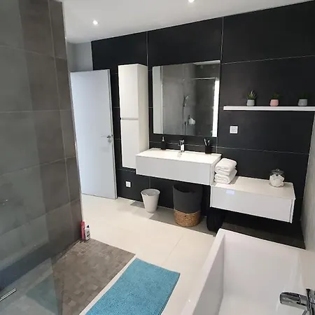 Σπίτι διακοπών House With A Pool *