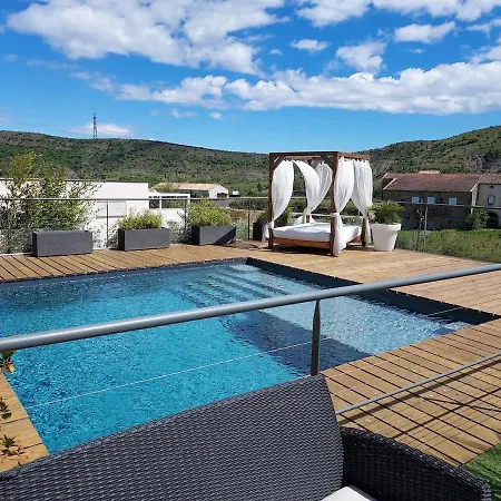 House With A Pool